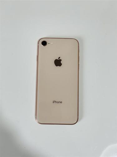 IPHONE 8