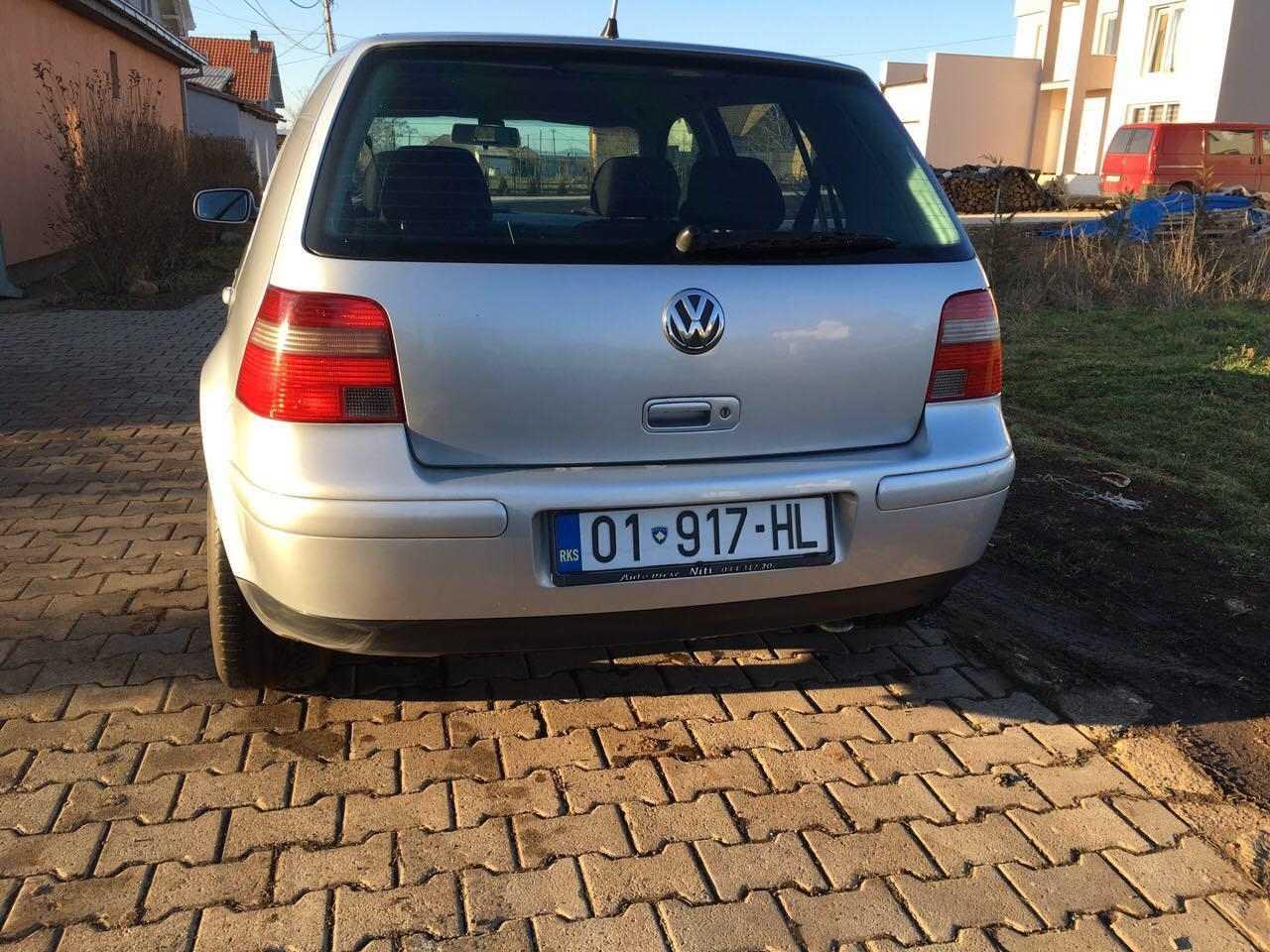 Shes-Golf-4