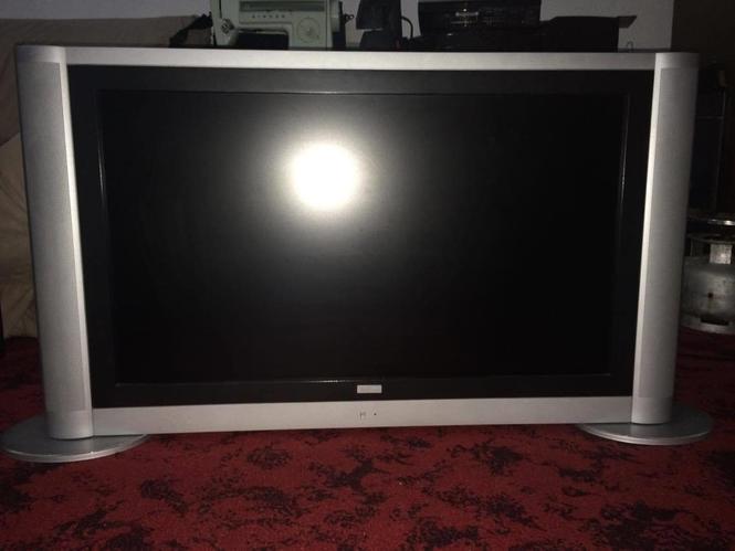 TV Techline 32 inch"