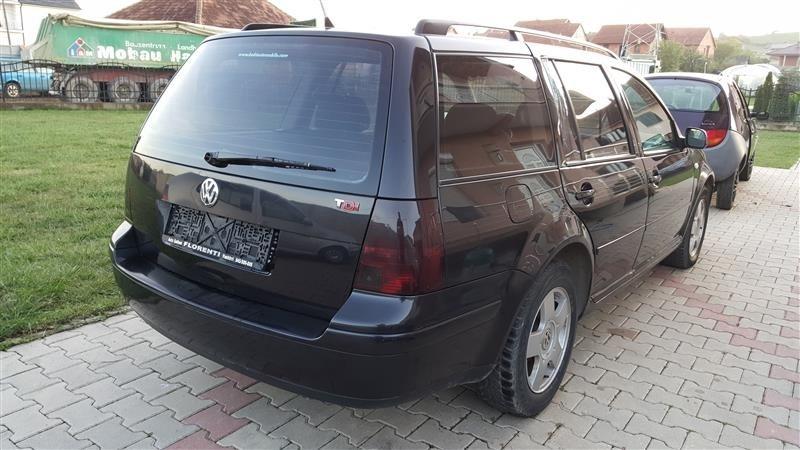 VW-Bora--03-
