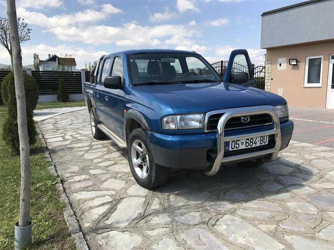 Mazda B-2500