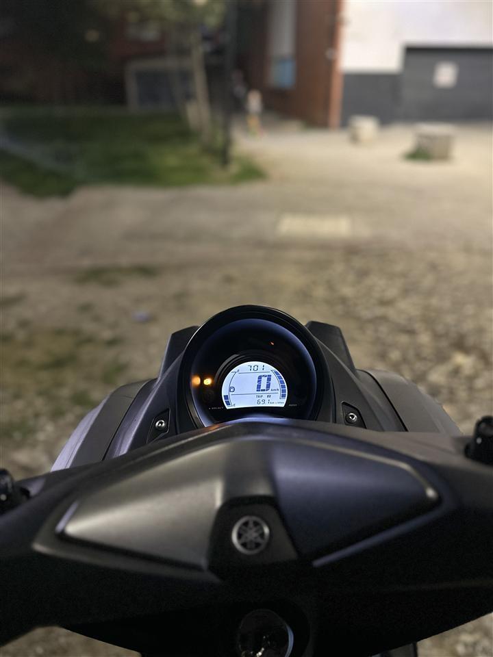 Yamaha-N-Max-125cc