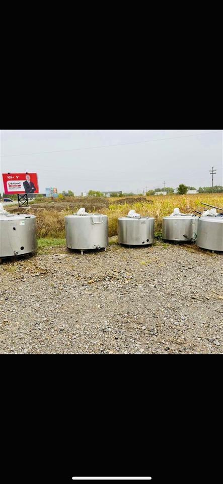 Tank-qumshti-1050l