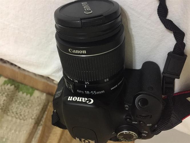 Canon eos 600D