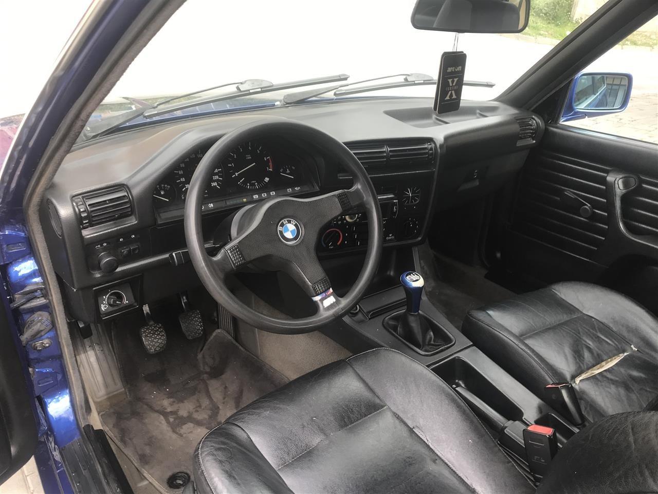 bmw-e30