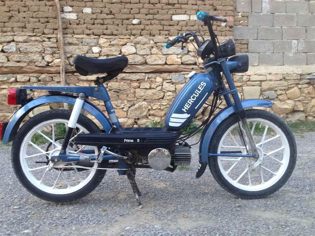 Tomos