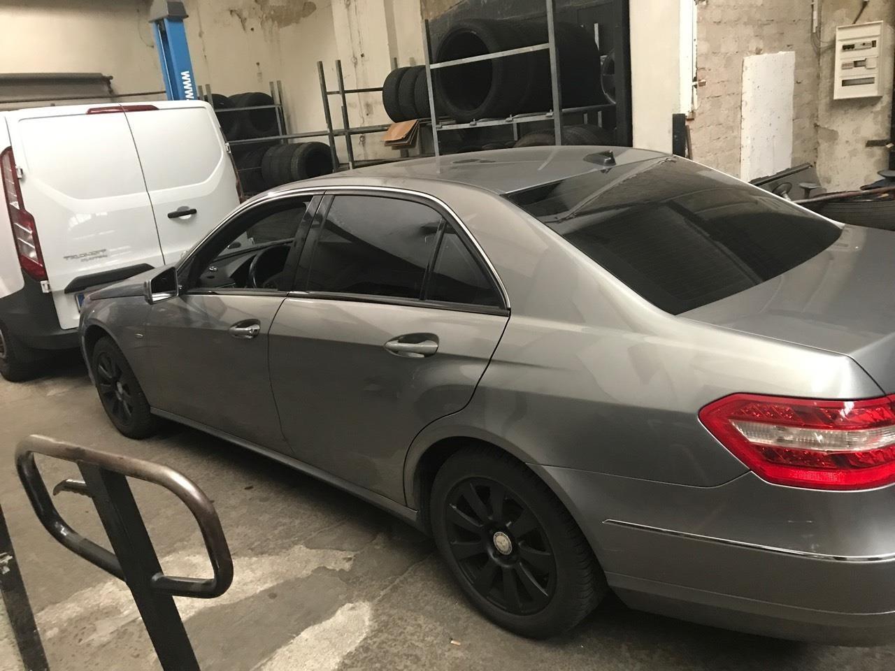 Mercedes