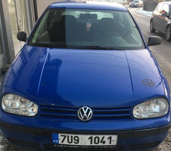 Golf 4