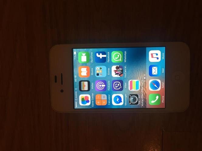 iPhone 4s