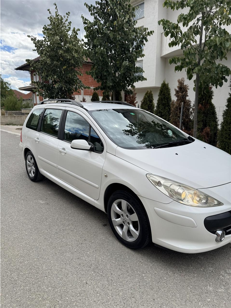 Peugeot-307
