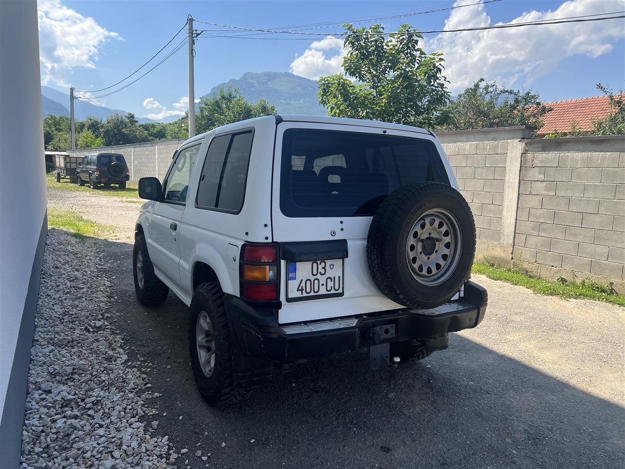 pajero-