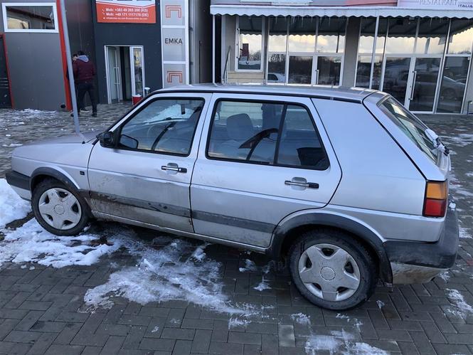 Golf 2 