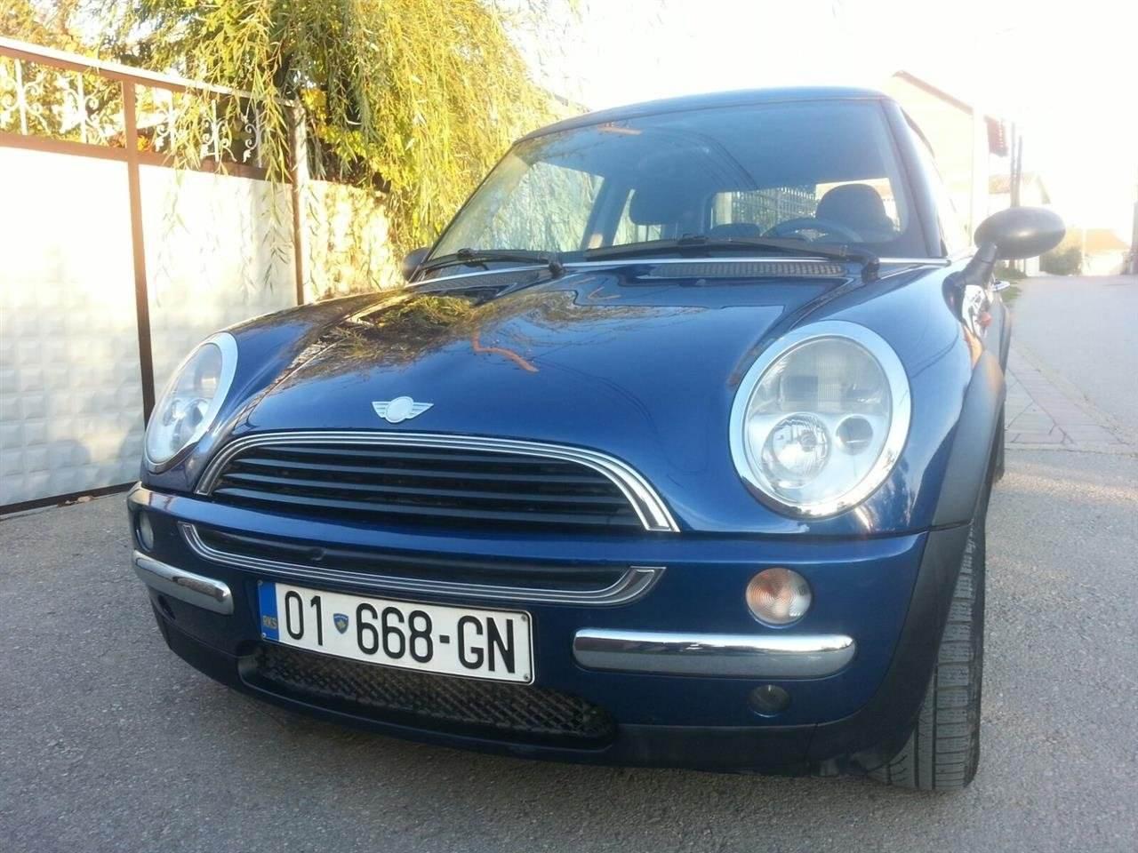 Mini-Cooper-One