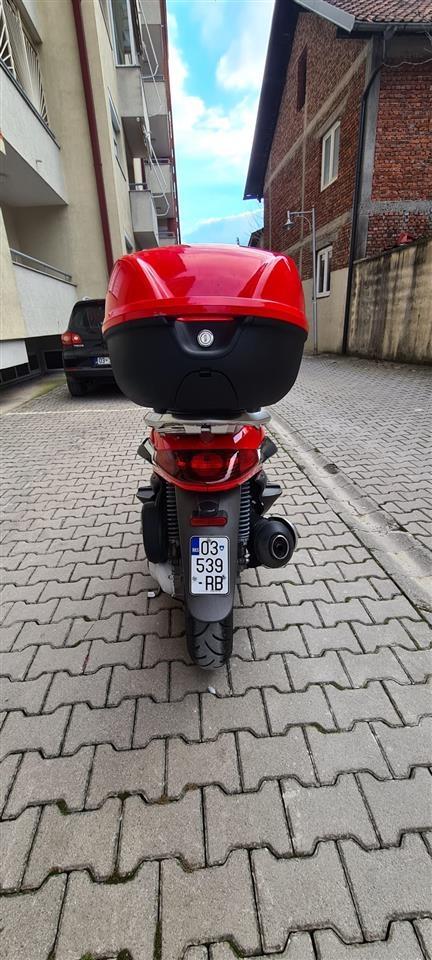 Piaggio-Beverly