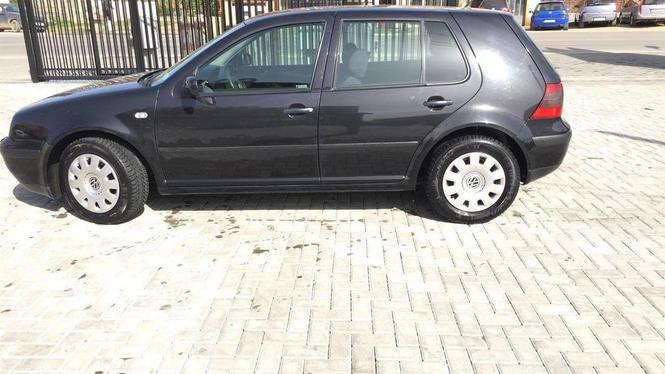 GOLF 4 2003