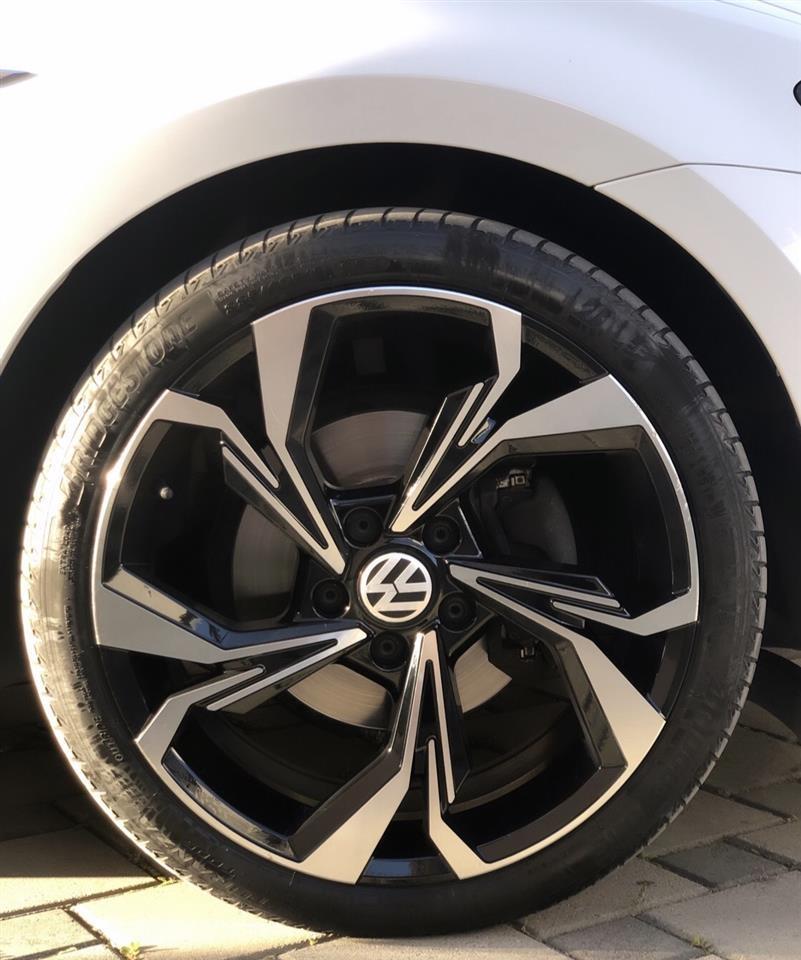 Golf-7--line