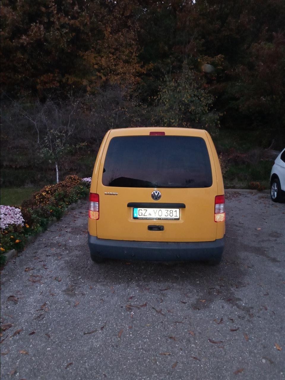 Caddy-2008-