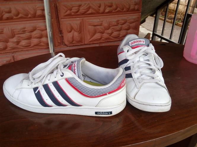 Adidas origjinal