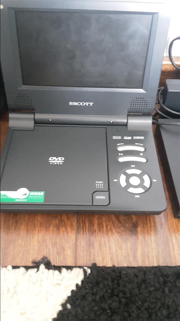 DvD