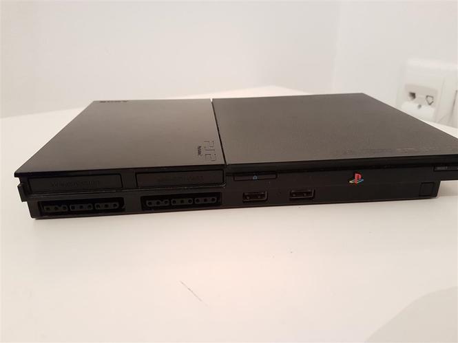 PS2, sony playstation 2.