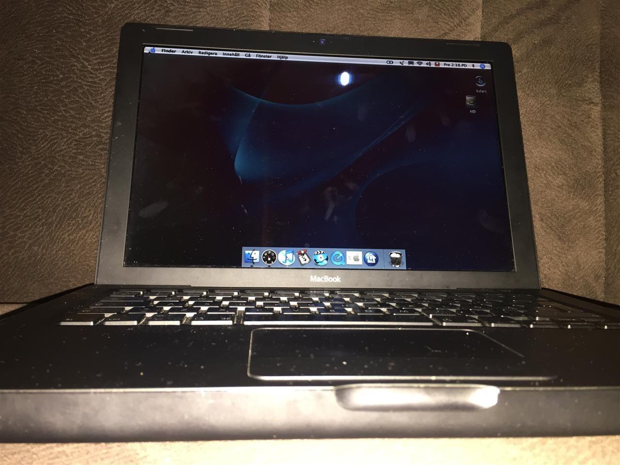 MacBook-