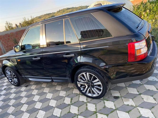 Range rover