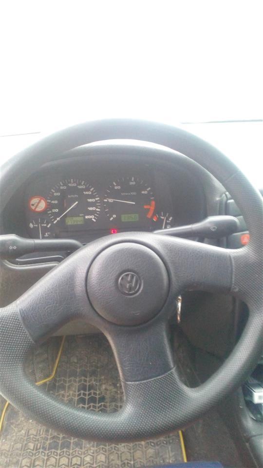 VW-Polo--96-