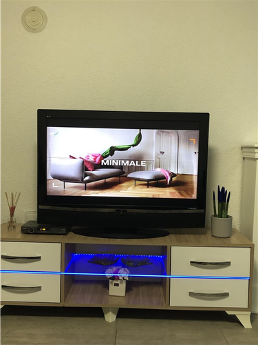 Komod e TV