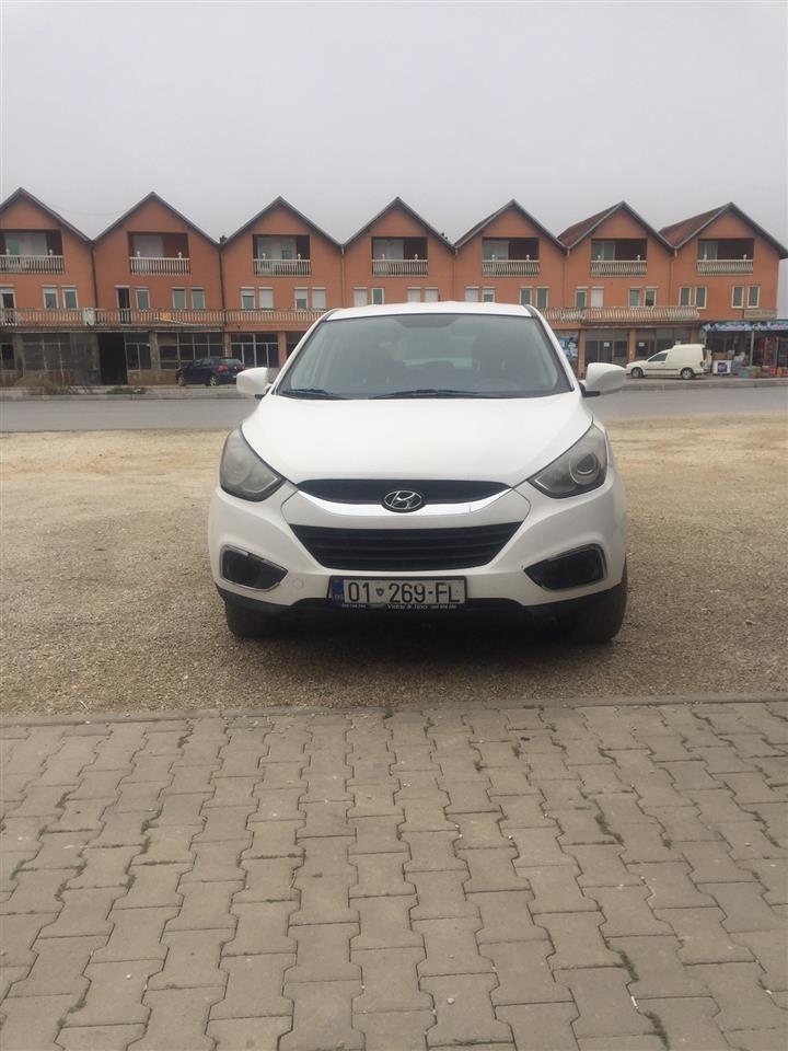 Hyundai-