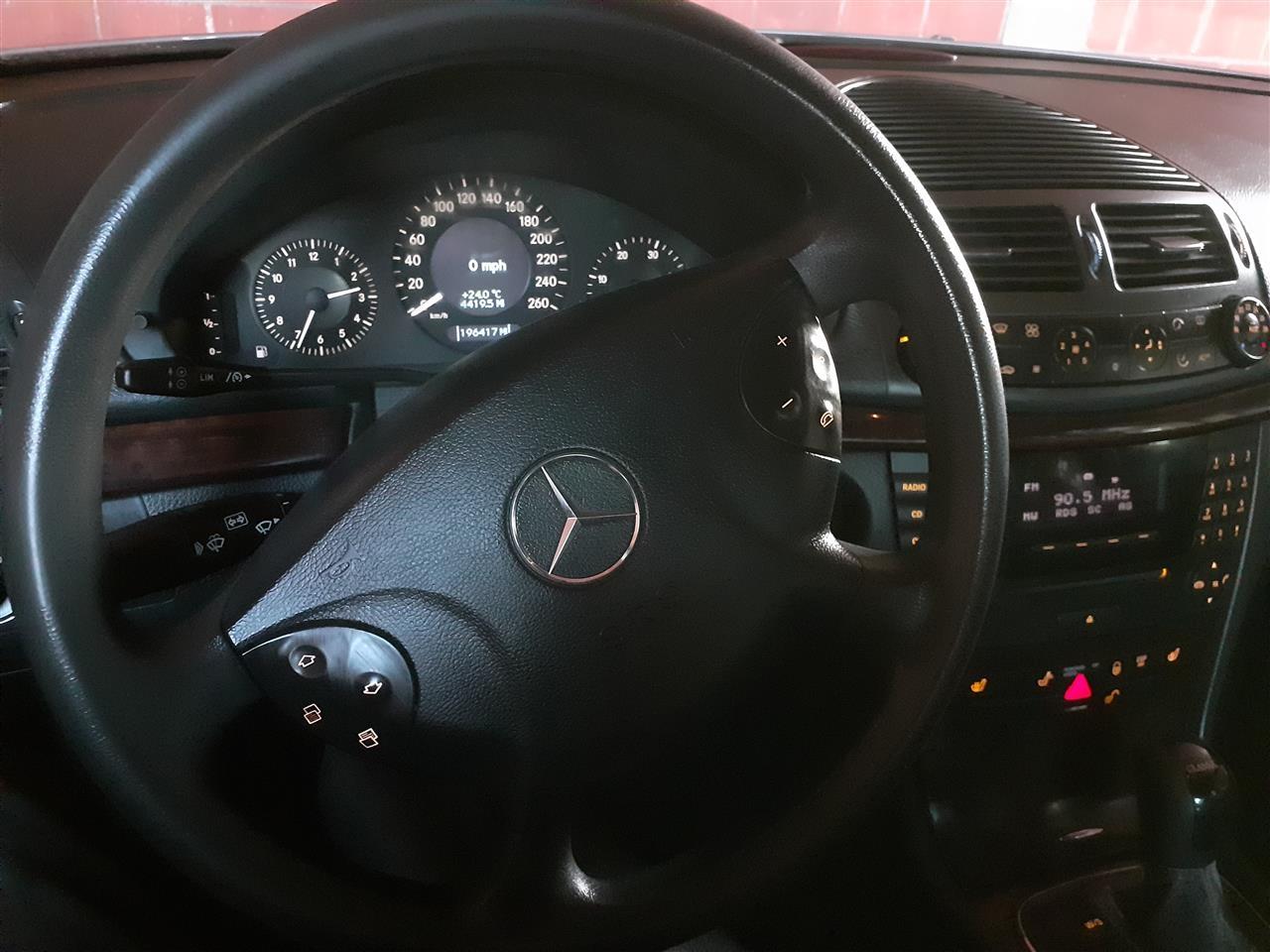 Mercedes-e-270