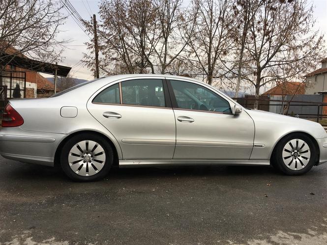 Mercedes E320 ELEGANCE