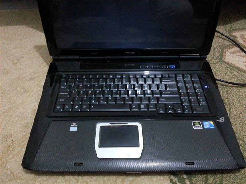 LLaptop-