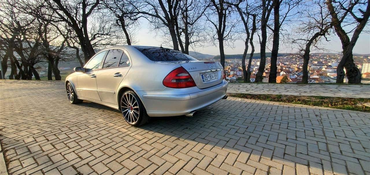 Mercedes-E320-Automatic
