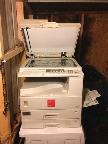 Printer i madh