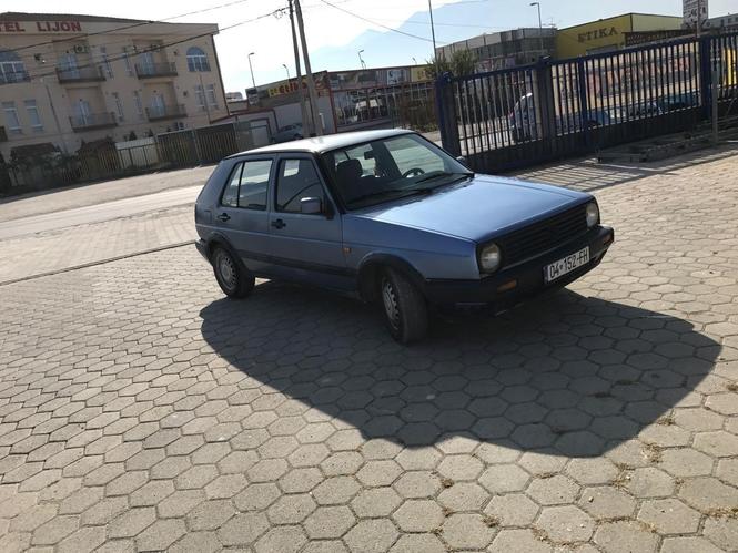 VW Golf 2