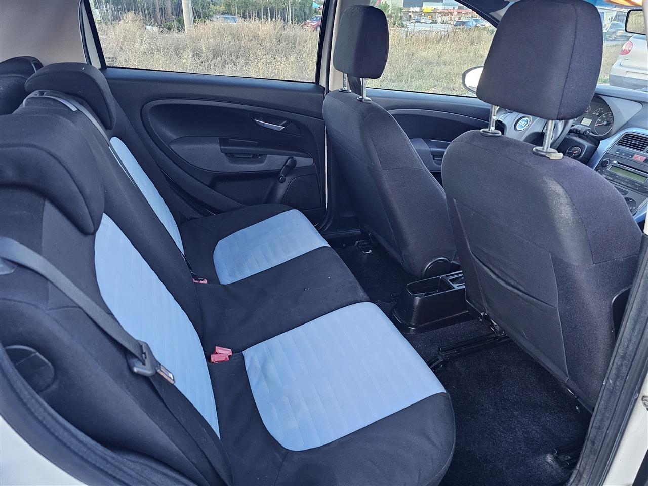 Fiat-grande-punto-1-3-dizel-2005-rks