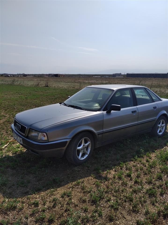 Audi-B4