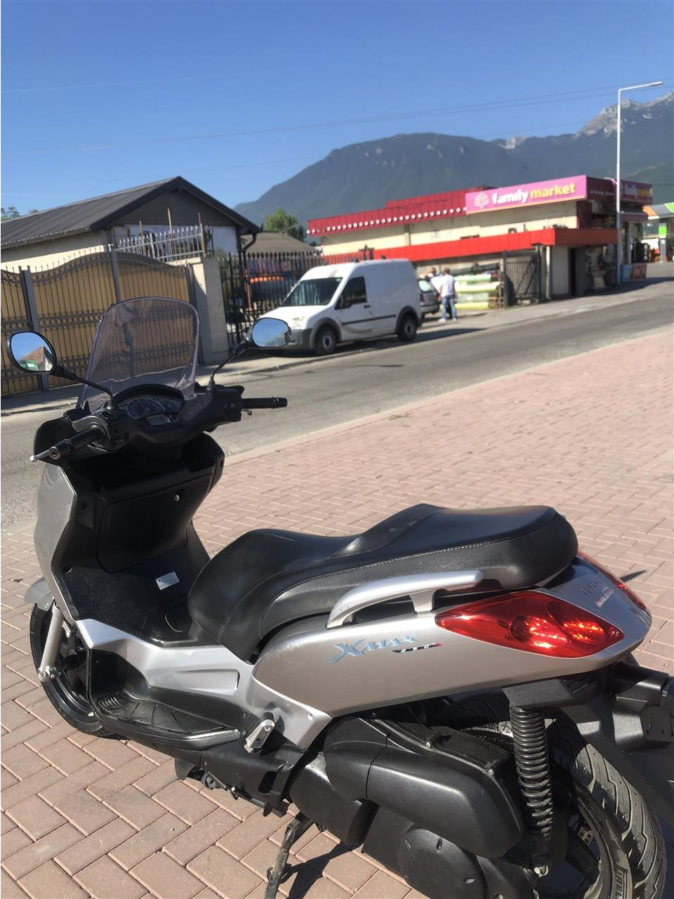 Shitet-XMAX-250-cc