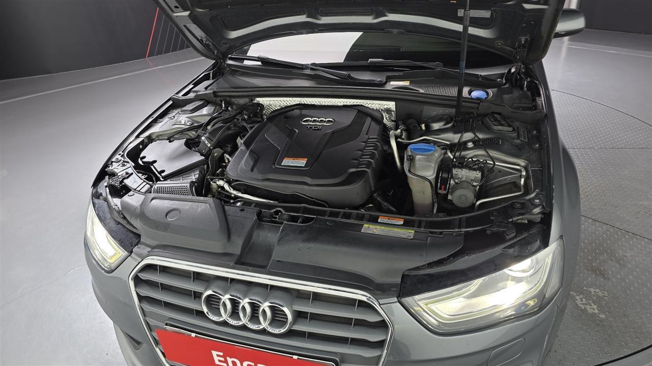 AUDI-A4-30-TDI-FULL-OPTION