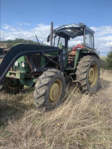 John Deere 3030