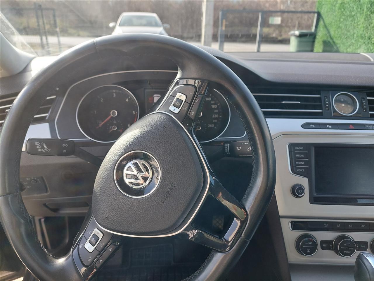 Vw-Passat