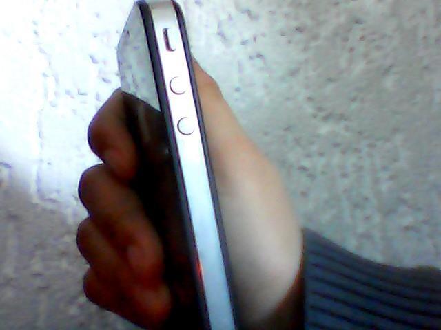 ndrrohet-iphone-4