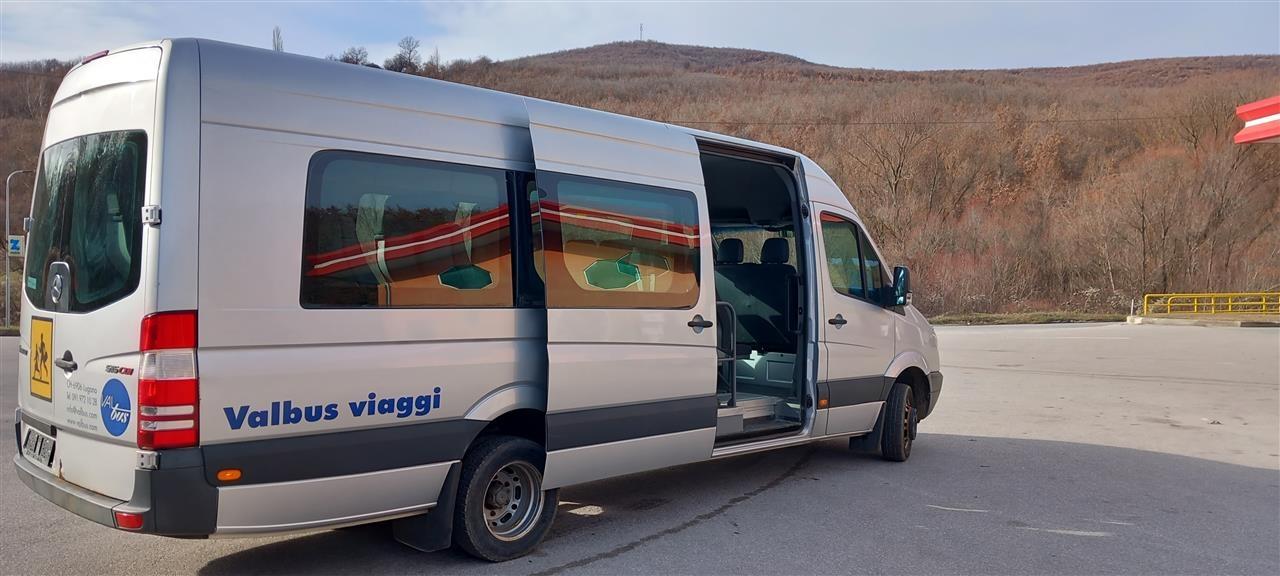 Minibus