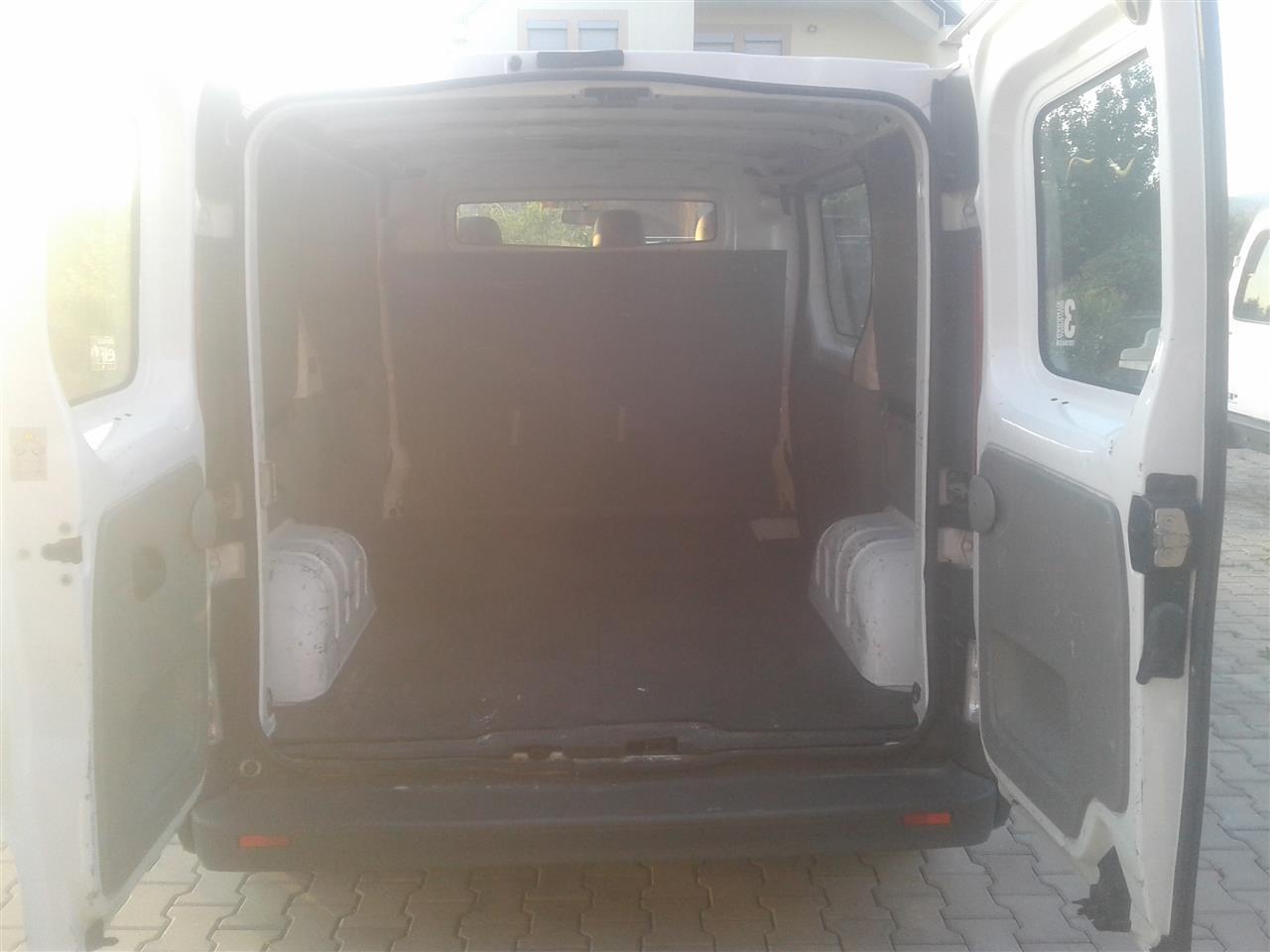 Renault-Trafic-dizel-