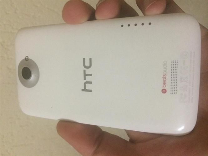 HTC One X