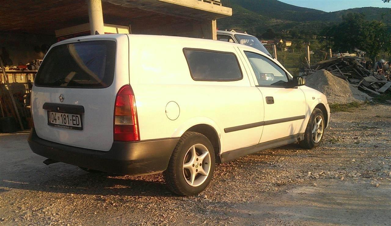 Opel-astra-