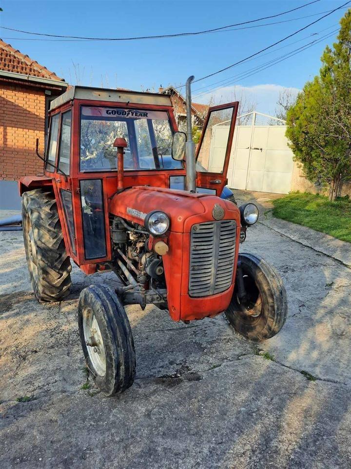 Traktor