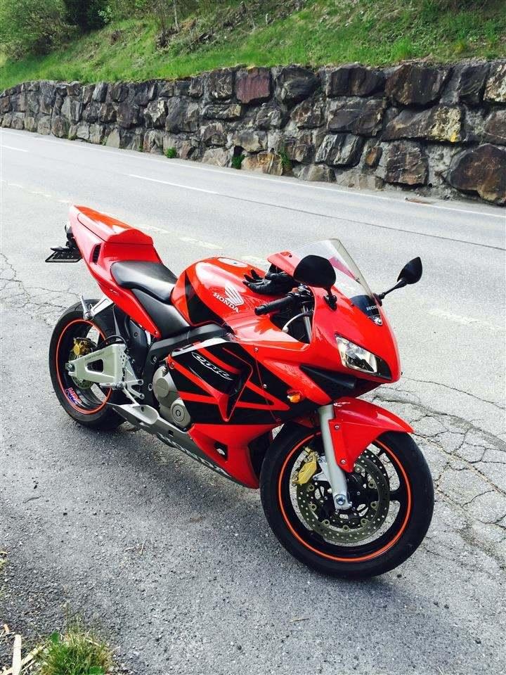 Honda-cbr-600-rr
