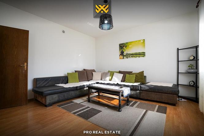Shtëpi 280m² për #SHITJE në Sofali.