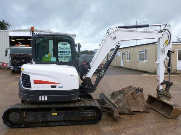 2011-Bobcat-E60